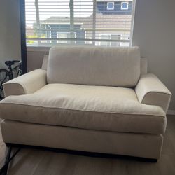  Down pillow Loveseat
