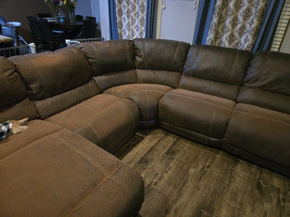 Free Sectional Sofa