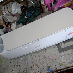 Cricut Maker 3 + Loads of accessories