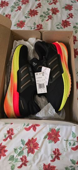 New. Man's Adidas X_PLRBOOST Shoes 11