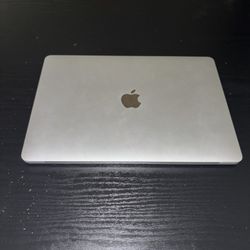13-inch MacBook Pro (2019)