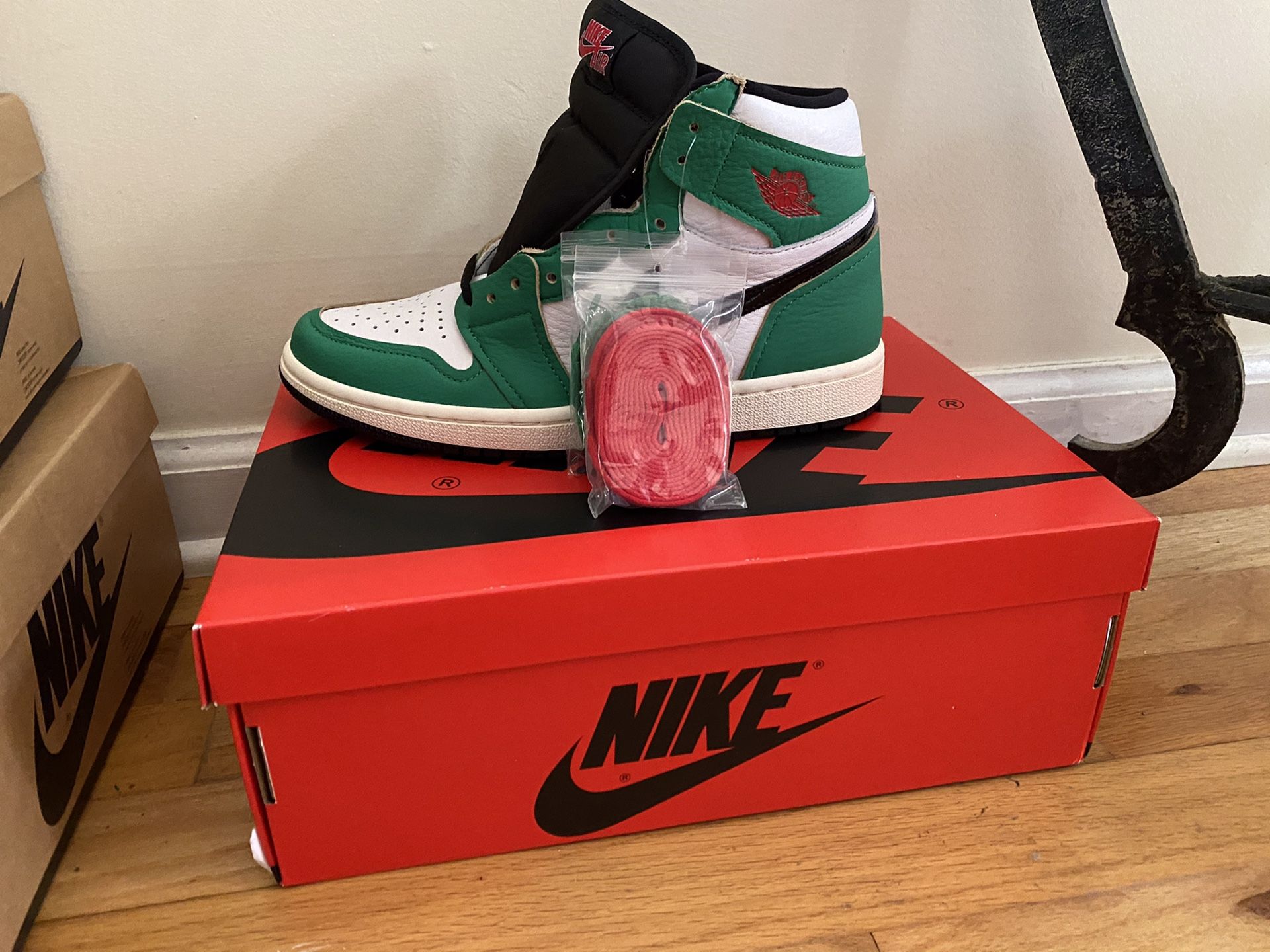 Jordan 1 Lucky Green