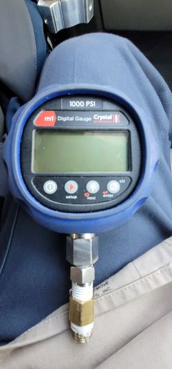 Crystal Digital Gauge 1000 PSI 