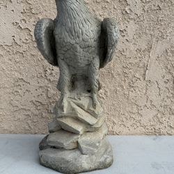 Antique American Eagle Concrete Garden Heavy Statue 