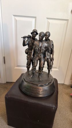 Military Bronze Style Statue – 3 Soldiers Decorative Piece