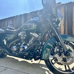 2016 Harley Davidson Street Glide Special