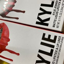 Makeup Forsale Read Info