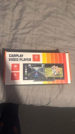 CarPlay screen with YouTube/Netflix