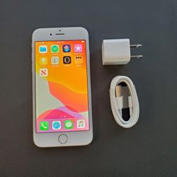 iPhone 6s - UNLOCKED - Like New  