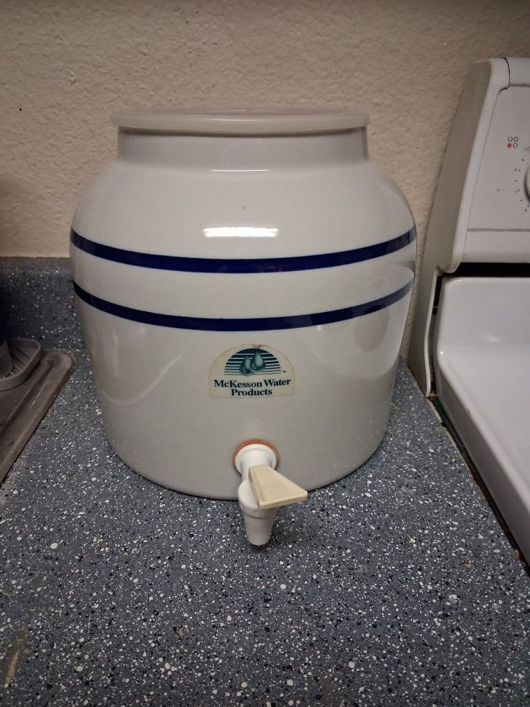 Water Dispenser Pickup Time 1:00-10:30 PM Huge Moving Sale Read Description Cash Only 