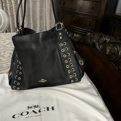 Coach | Black & Gold | Shoulder Bag