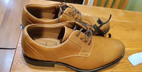 New Men's Shoes Size 10