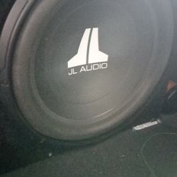 2 15" JL AUDIO SVC 