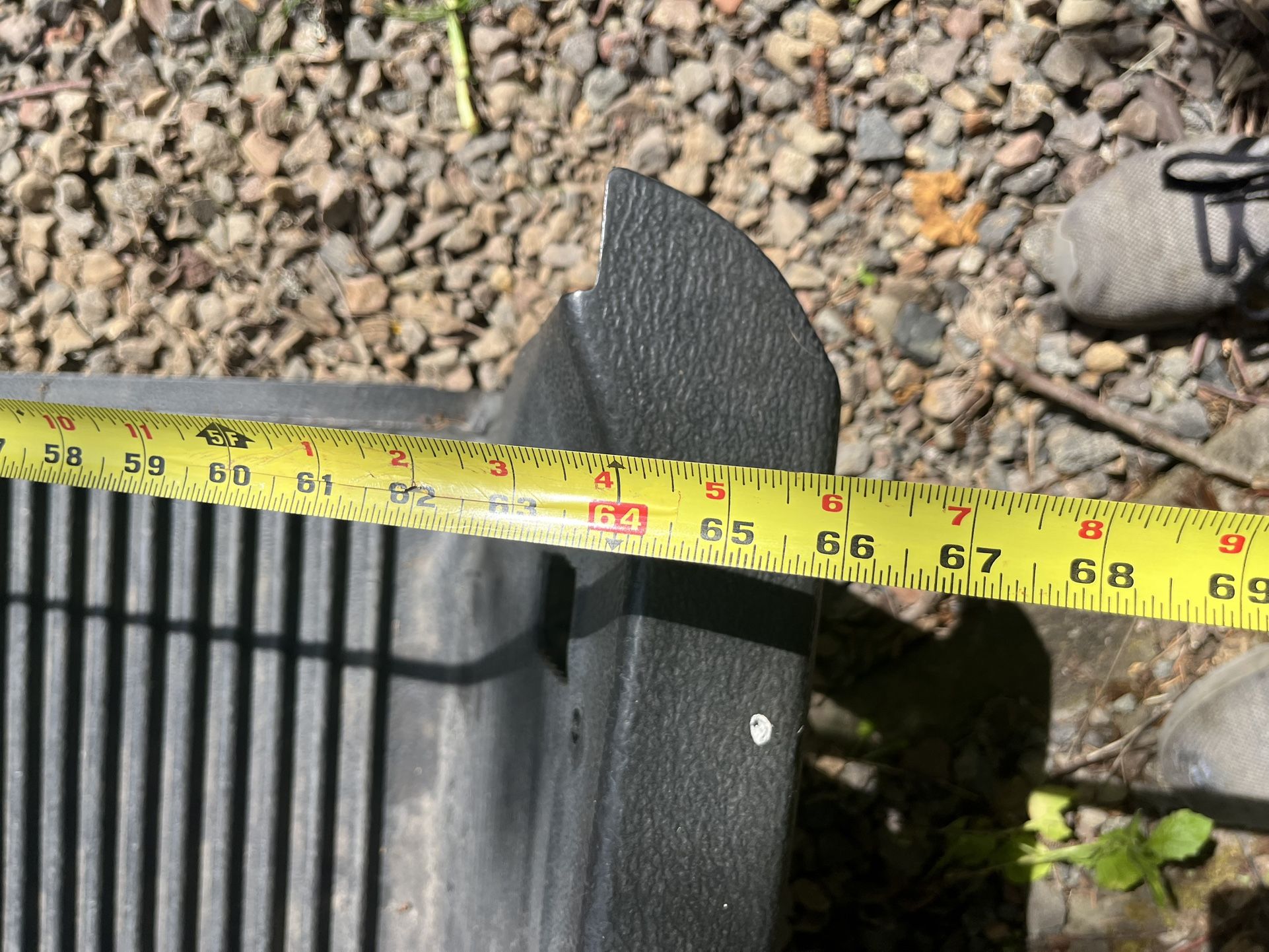 Toyota truck bed liner