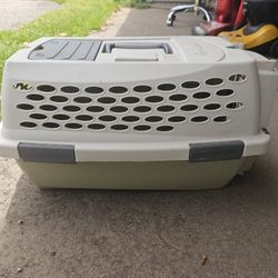 Small Cat/Dog Carrier Used But In Good Condition