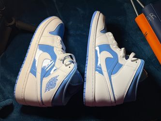 Jordan 1 mid Legend size 11