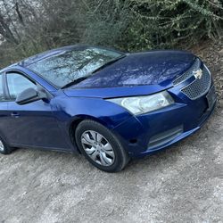 2013 Chevy  Cruze 