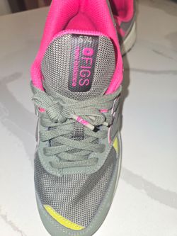 Fig New Balance shoes