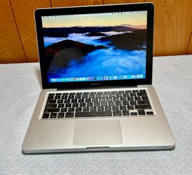 Apple MacBook Pro 13” i5/8GB/256GB SSD $140