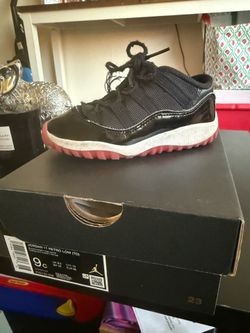 Jordan 11 Retro Low