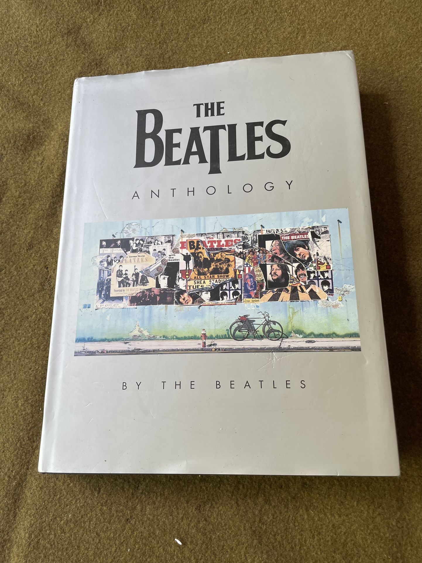 The Beatles Anthology (2000) By The Beatles (Hardcover with Dust Jacket)