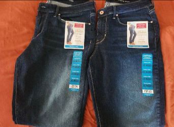 Levis