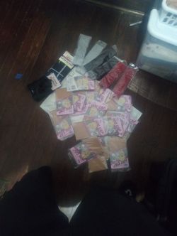 WIG AND HAIR ACCESSORIES