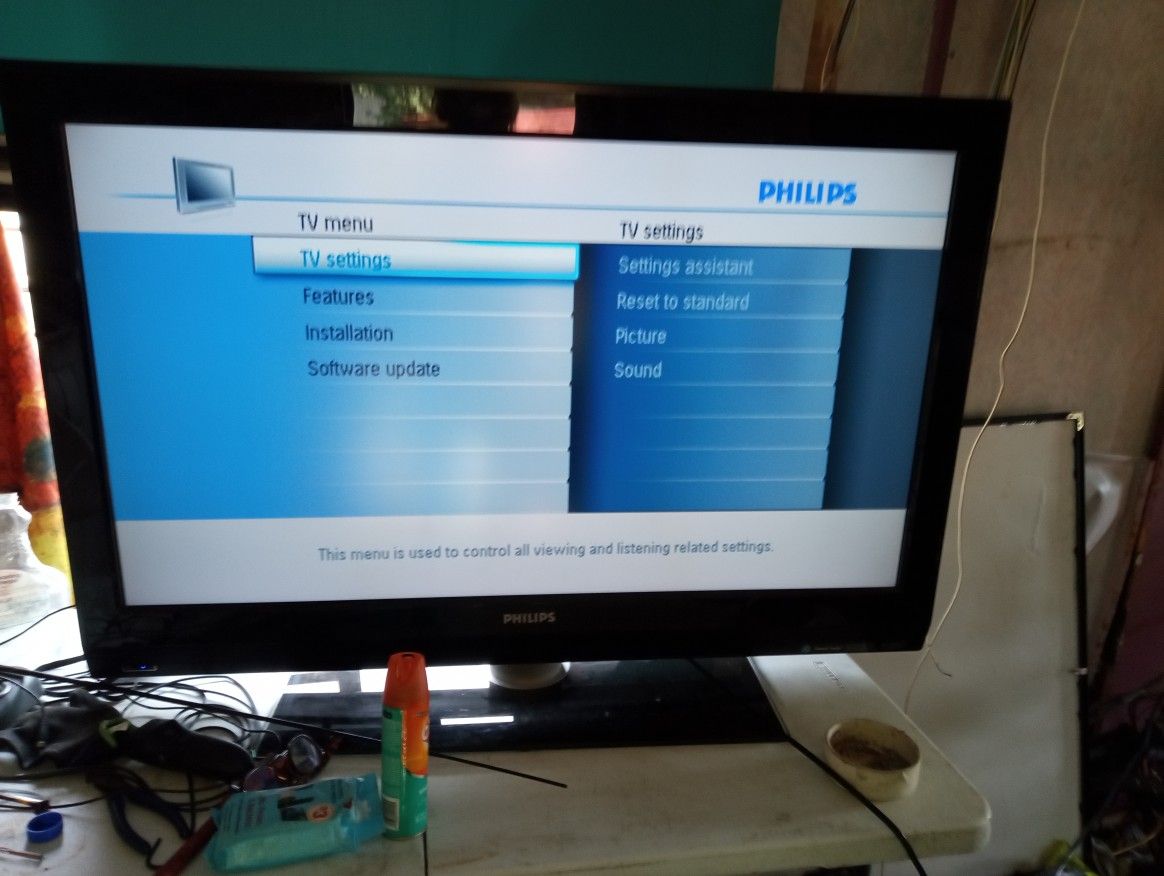 New 35-in TV Flat Screen 50 Bucks