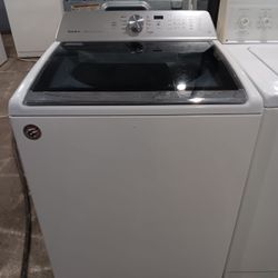 Maytag washer top-load 5.3 Cu.Ft