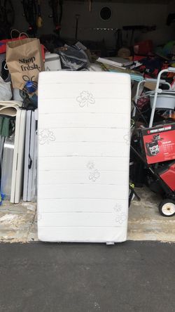 Baby crib mattress good condition