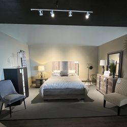 Grey 4PC Queen Bedroom Set 