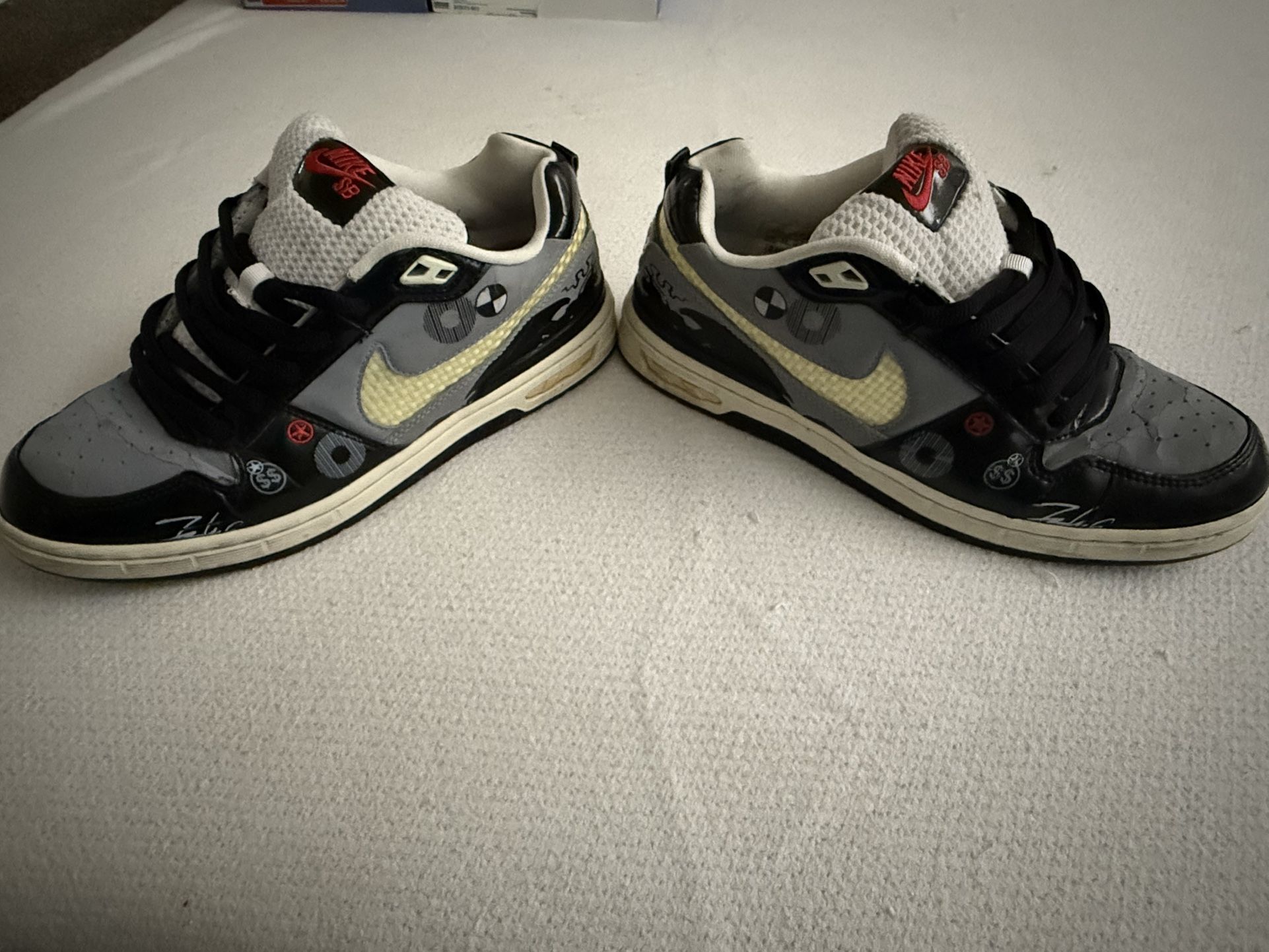 Nike SB Dunk Lows (Futura)