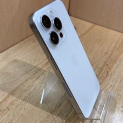 Apple iPhone 15 Pro  512Gb factory Unlocked/ Liberado De Compania 