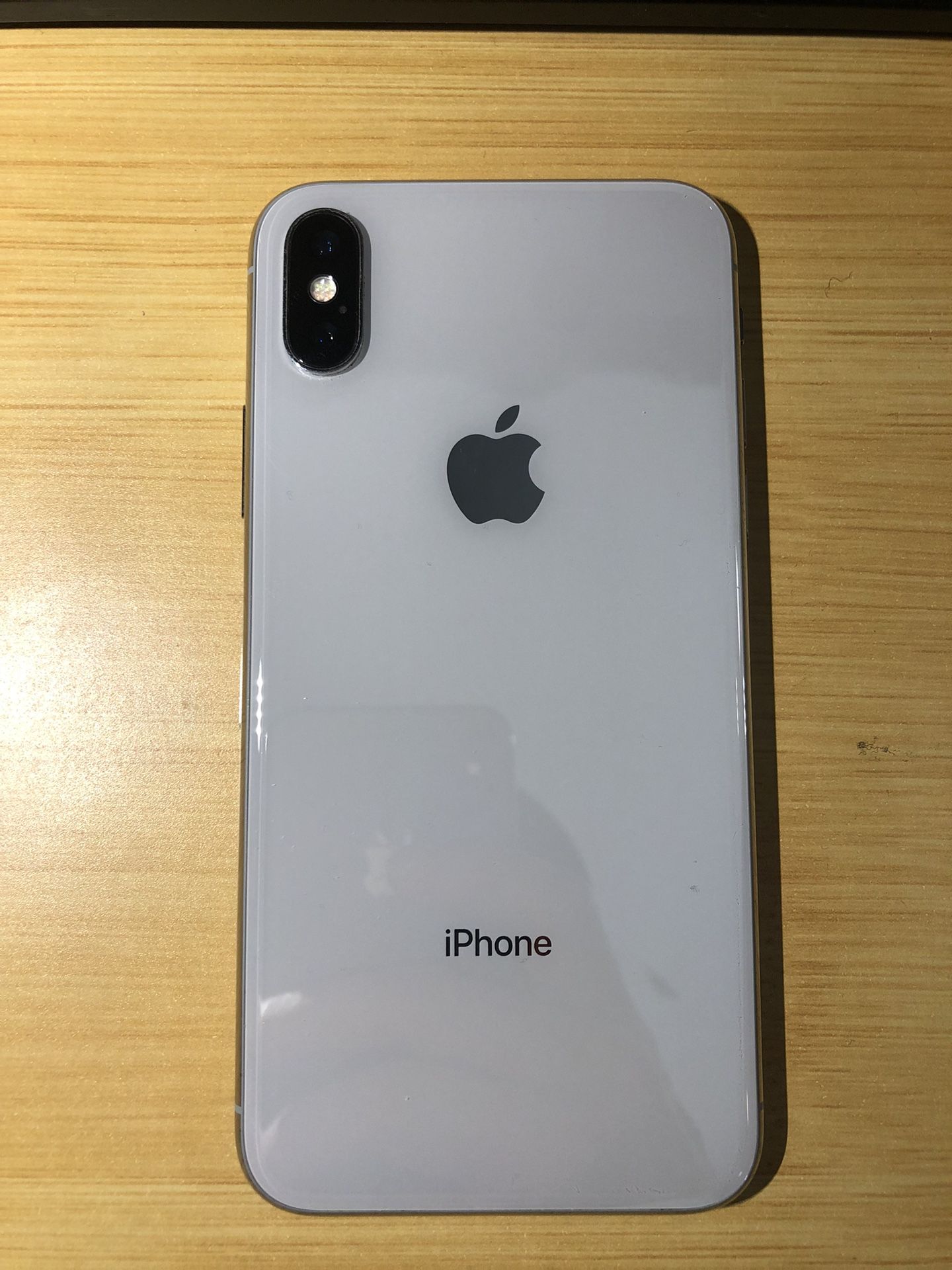 iPhone X