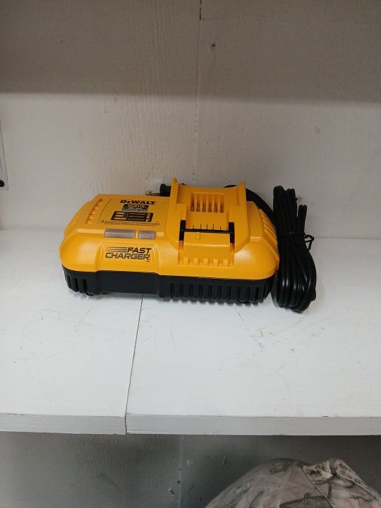 Dewalt New Charger