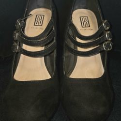 Black Chunky Heels