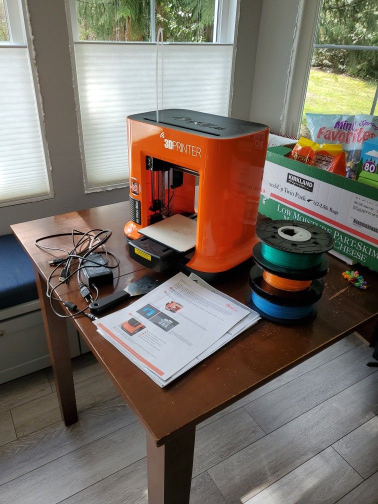 3D Printer Da Vinci Mini W+ With Filament