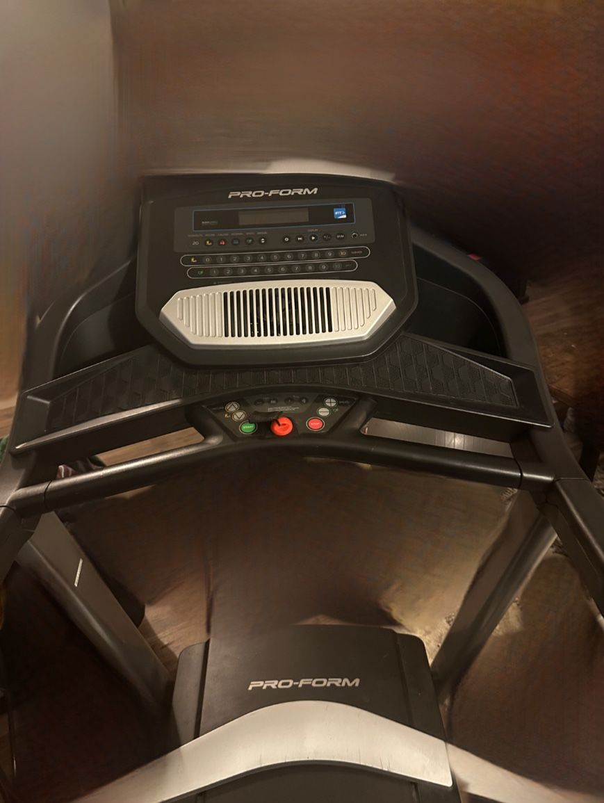 Pro-form treadmill