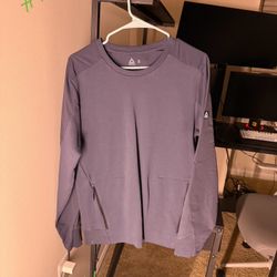 Reebok Navy Long sleeve 