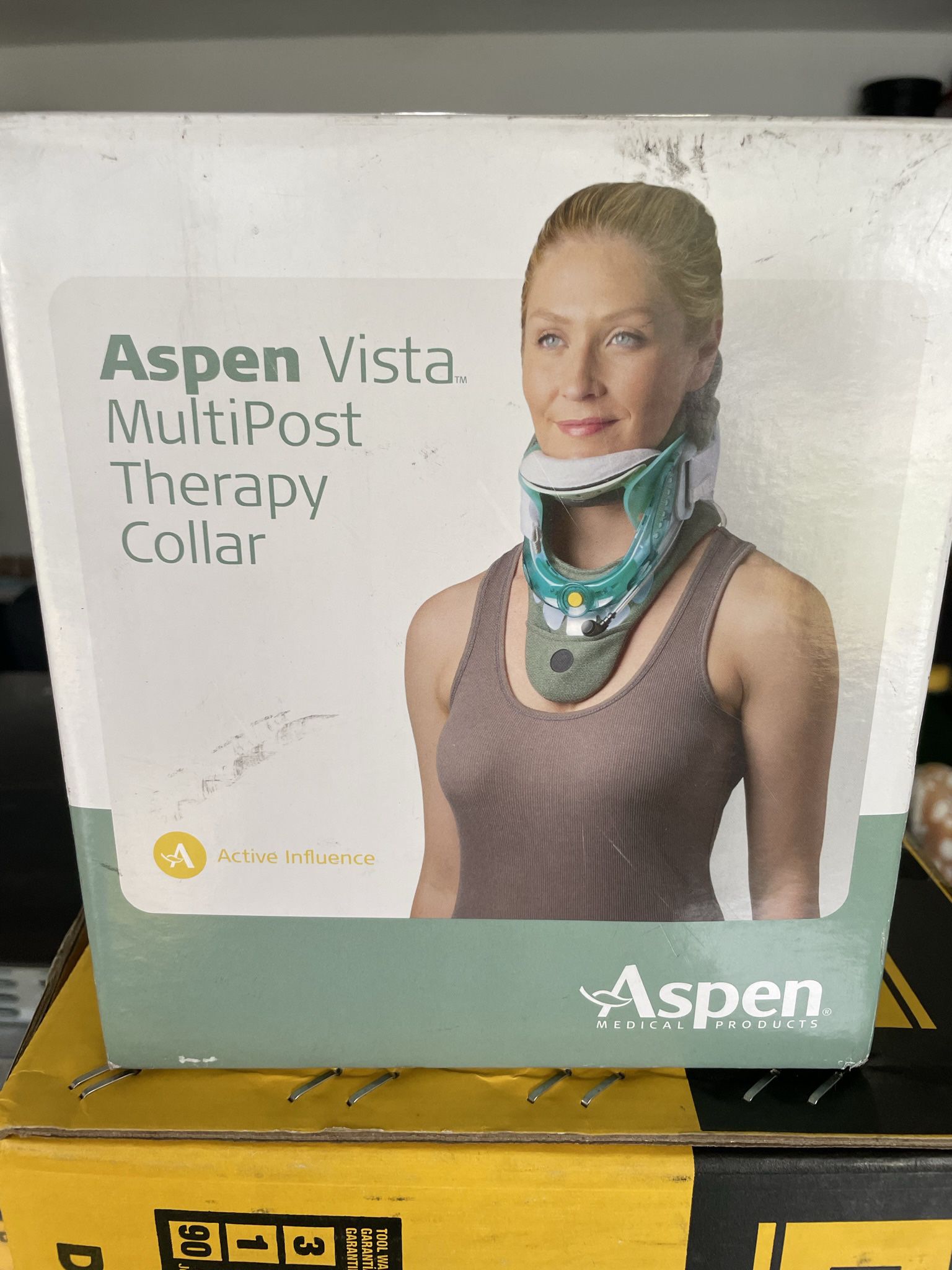 Aspen Vista Multipost Therapy collar 