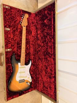Fender jimmy vaughn signature strat