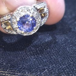 Sapphire And White Gold Ring That Is Exquisite