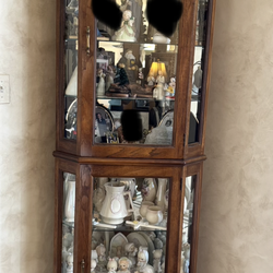 Curio cabinet