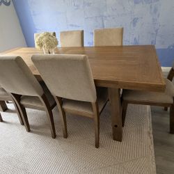 9 Piece Table 