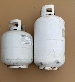 Large size gas cylinders