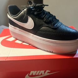 Nike Court Vision Alta