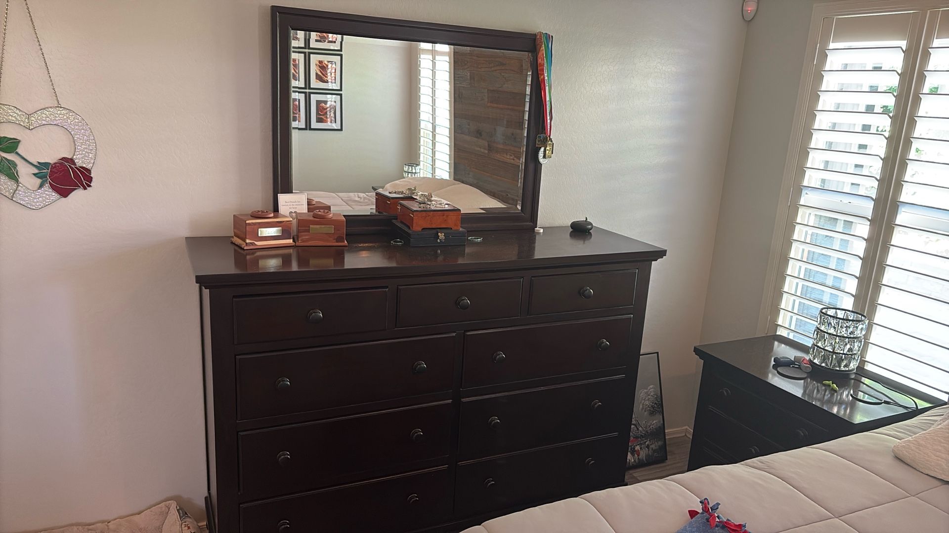 Dresser And End Tables