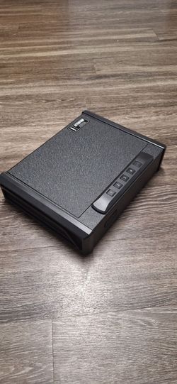 Biometric/RFID Safe