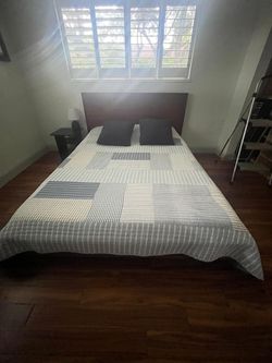 Queen Size Wooden Bed Frame