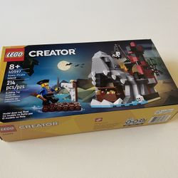 LEGO 40597 Scary Pirate Island
